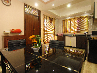 Sunrise Homestay and Apartment